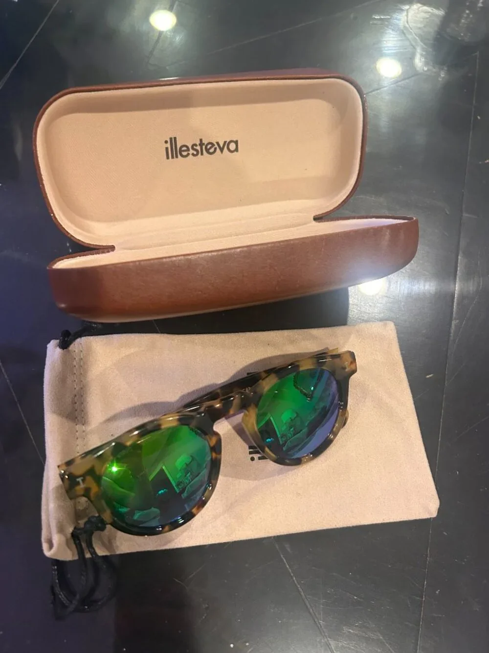 illesteva leonard sunglasses